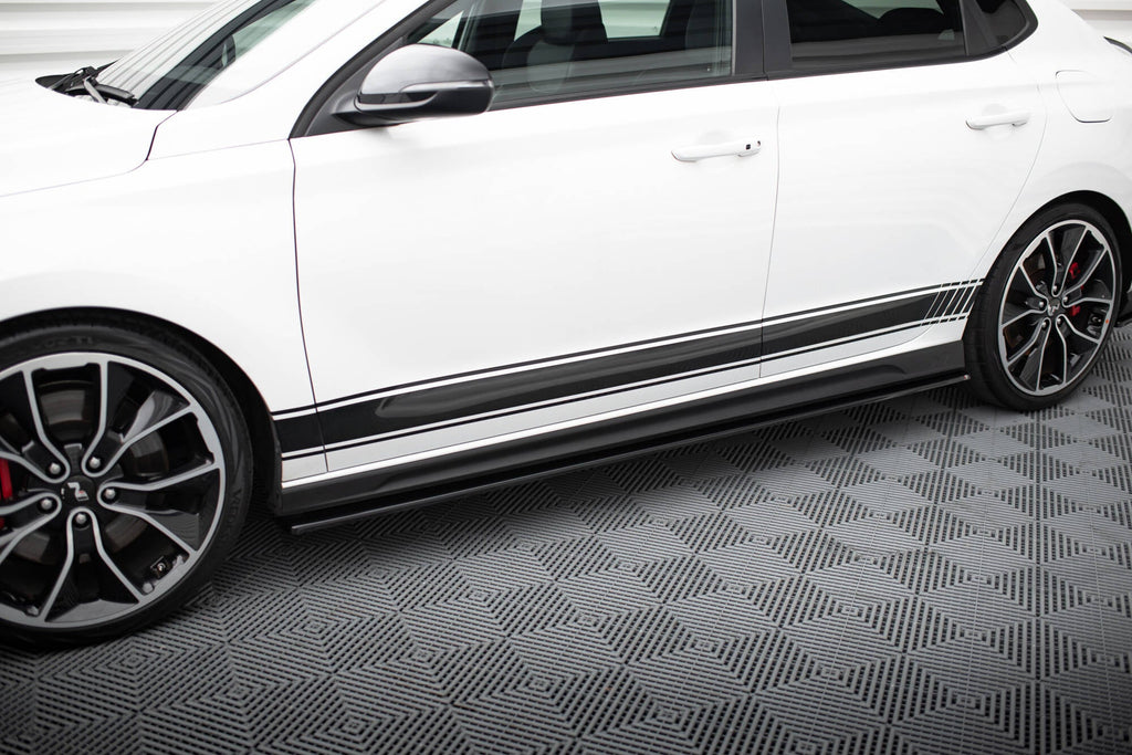 Maxton Design Difusores de taloneras laterales V.1 para Hyundai I30 N Mk3 Hatchback / Fastback - imagen 1