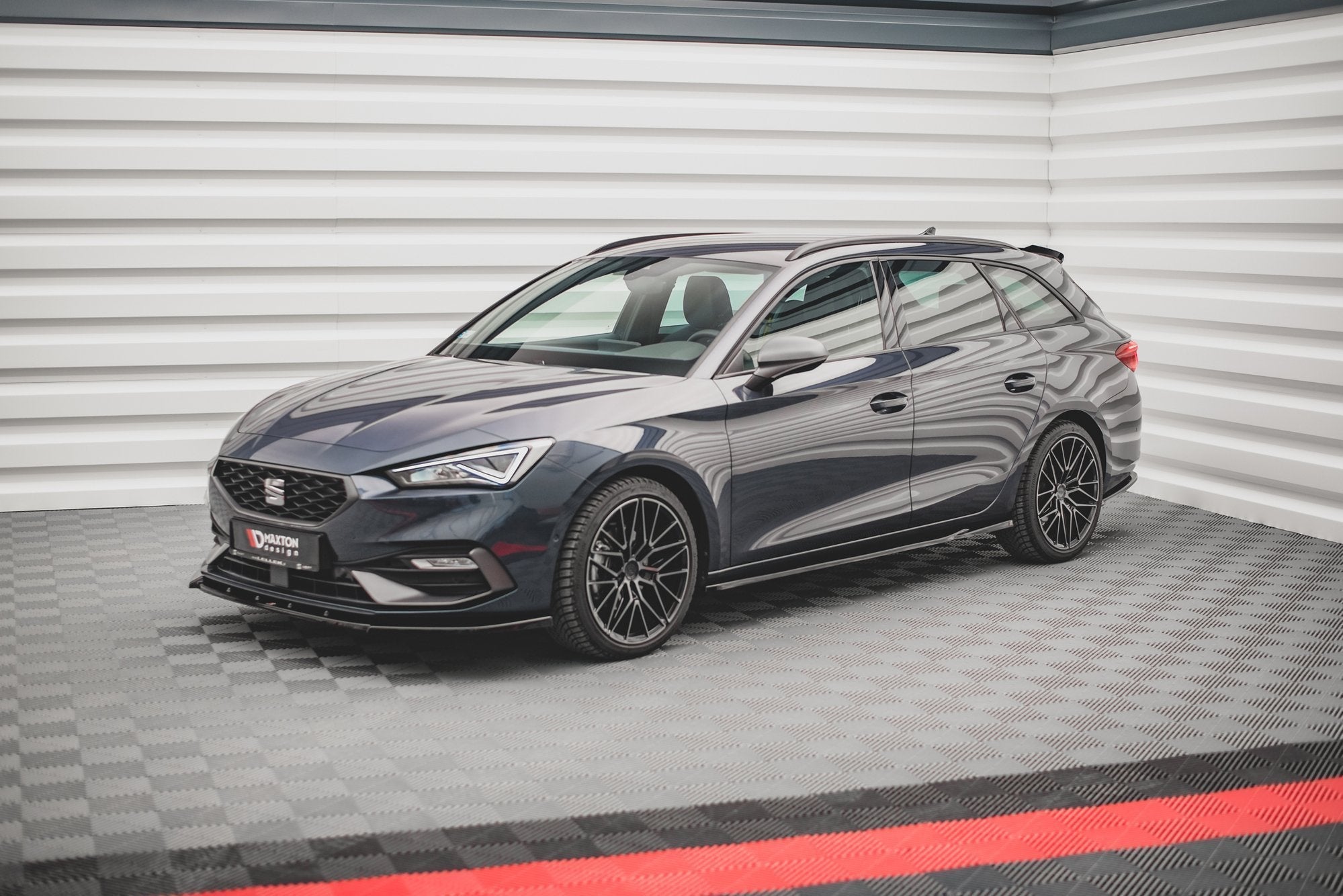 Maxton Design Difusores de taloneras laterales V.1 Seat Leon FR ST / Hatchback Mk4 / para Cupra Leon ST / Hatchback Mk1 / Mk1 Facelift - imagen 2