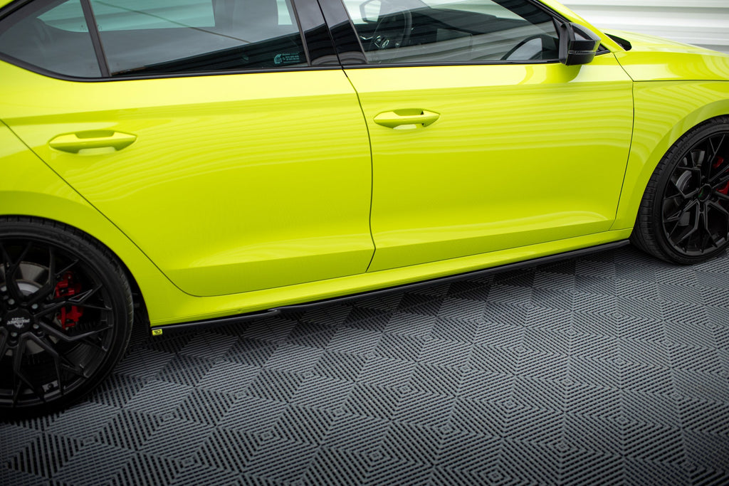 Maxton Design Difusores de taloneras laterales V.1 para Skoda Octavia RS Liftback / Combi Mk4 Facelift - imagen 3