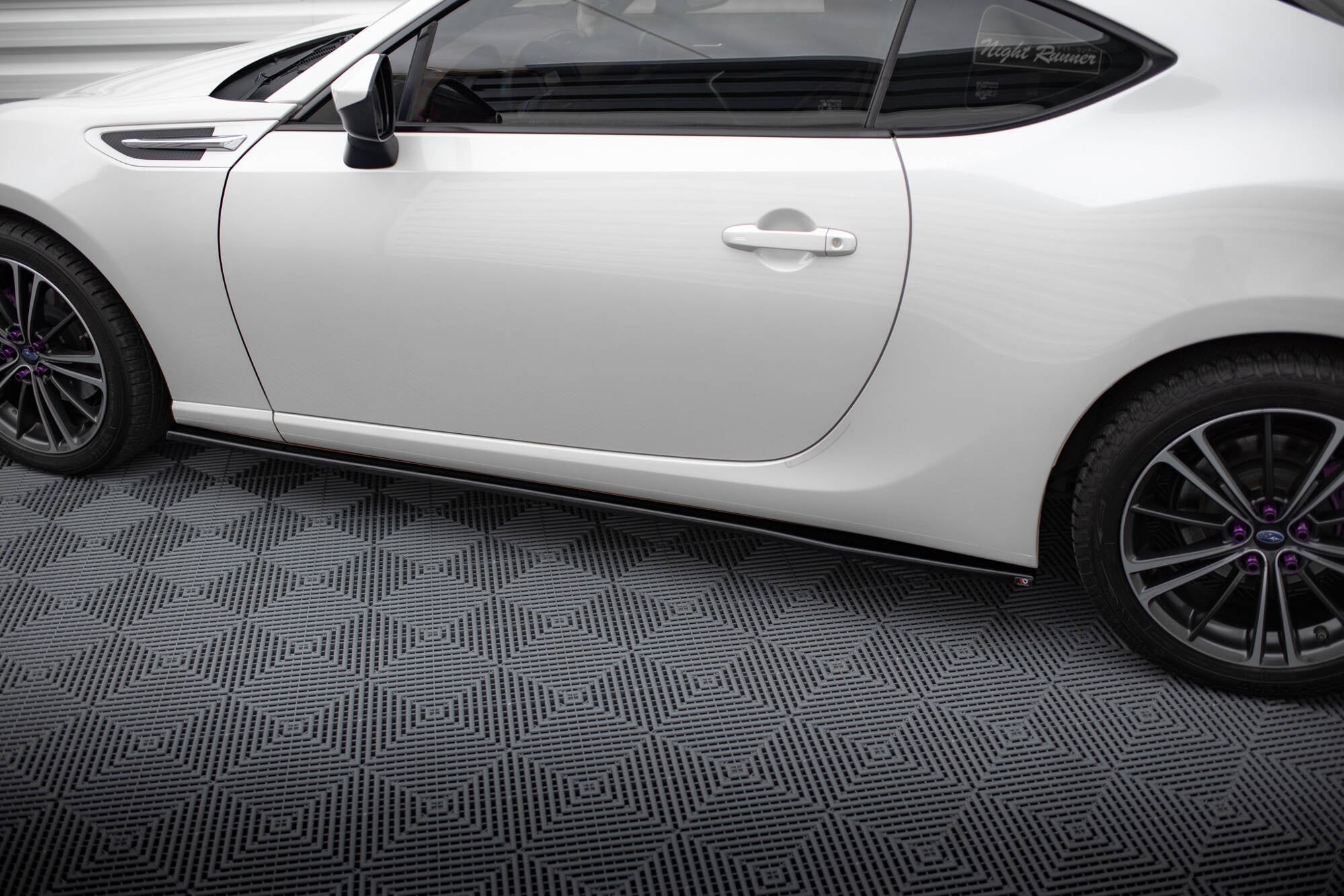 Maxton Design Difusores de taloneras laterales V.1 para Subaru BRZ Mk1 / Mk1 Facelift / Toyota GT86 Facelift - imagen 3