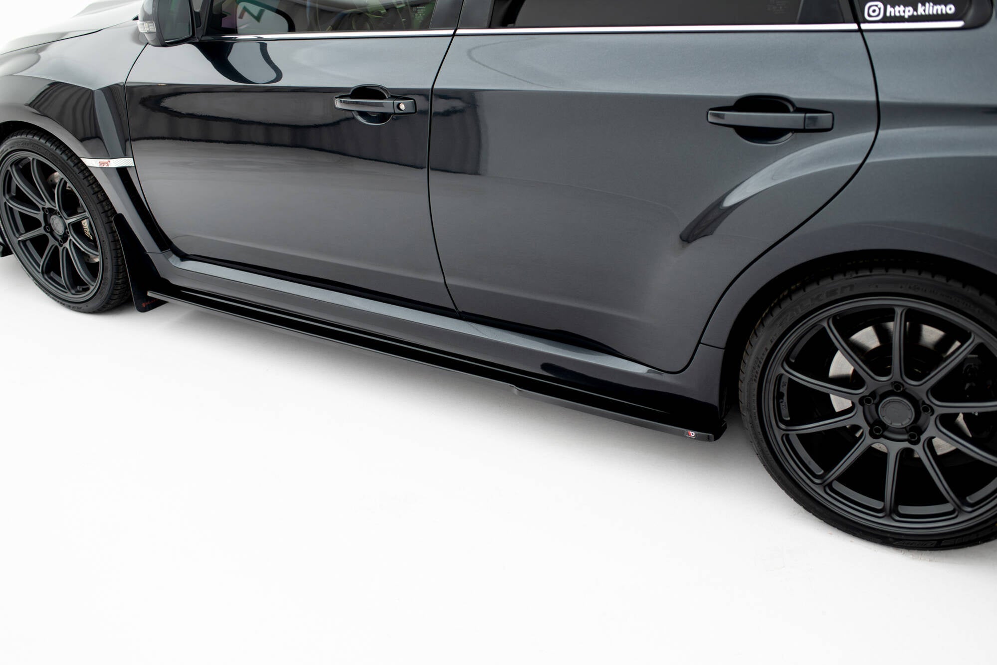 Maxton Design Difusores de taloneras laterales V.1 para Subaru Impreza WRX STI Mk3 Facelift - imagen 3