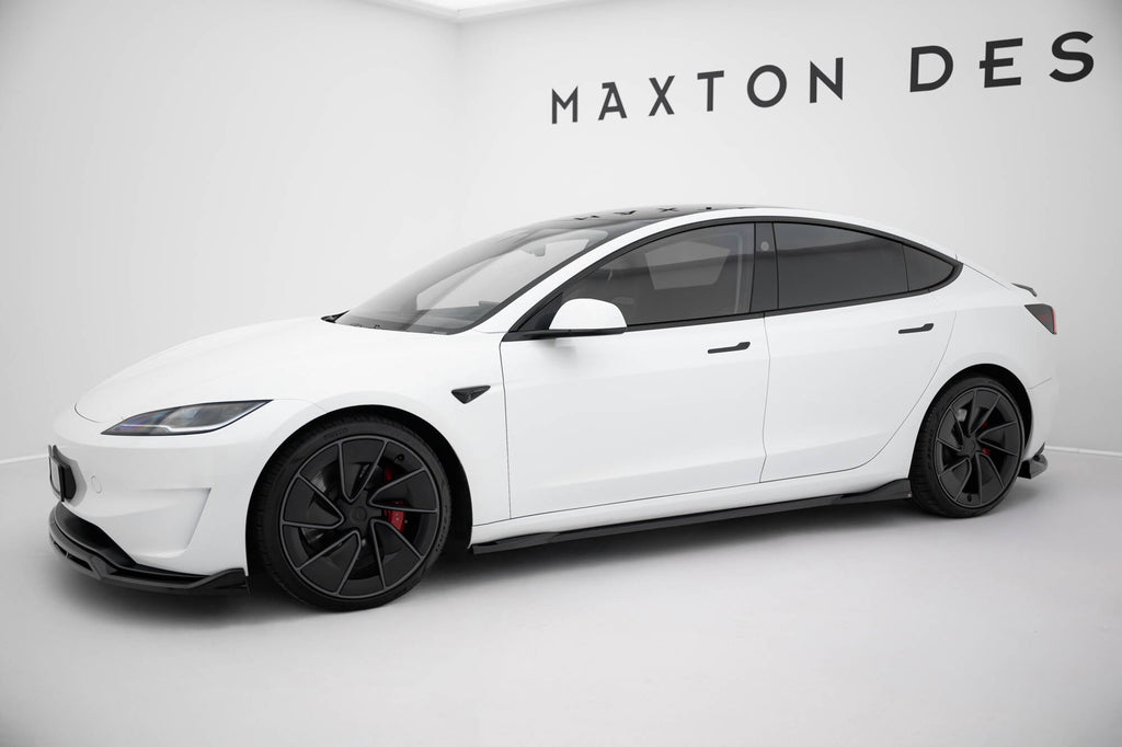 Maxton Design Difusores de taloneras laterales V.1 para Tesla Model 3 Performance Mk1 Facelift - imagen 2