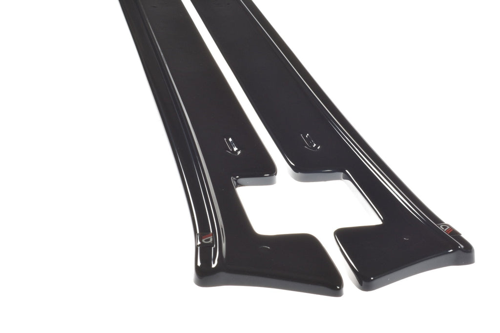 Maxton Design Difusores de taloneras laterales V.1 para Tesla Model X Mk1 - imagen 4