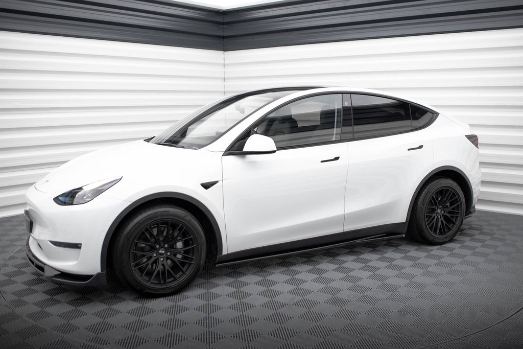 Maxton Design Difusores de taloneras laterales V.1 para Tesla Model Y - imagen 5