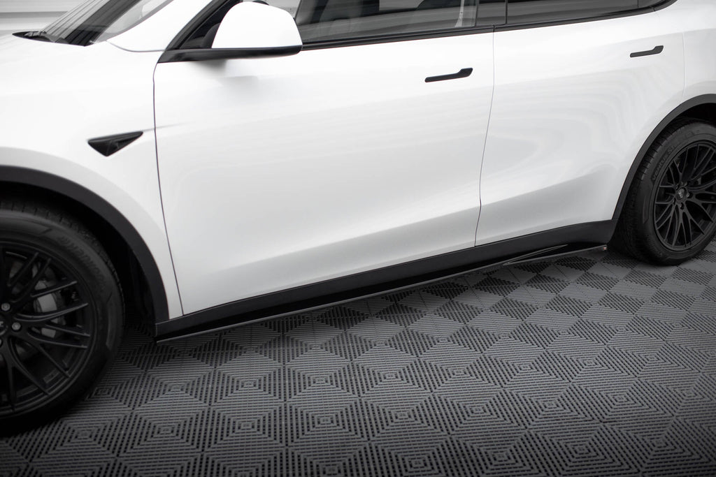 Maxton Design Difusores de taloneras laterales V.1 para Tesla Model Y - imagen 6