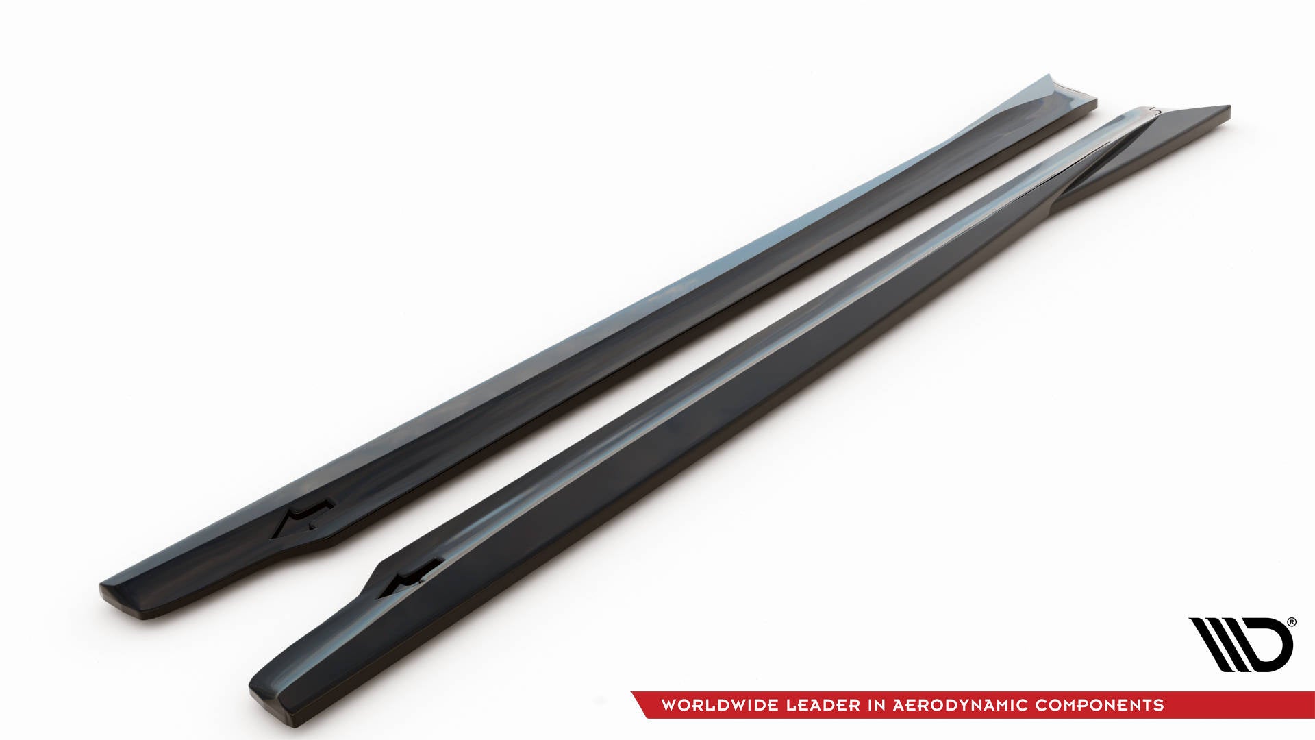 Maxton Design Difusores de taloneras laterales V.1 para Tesla Model Y - imagen 7