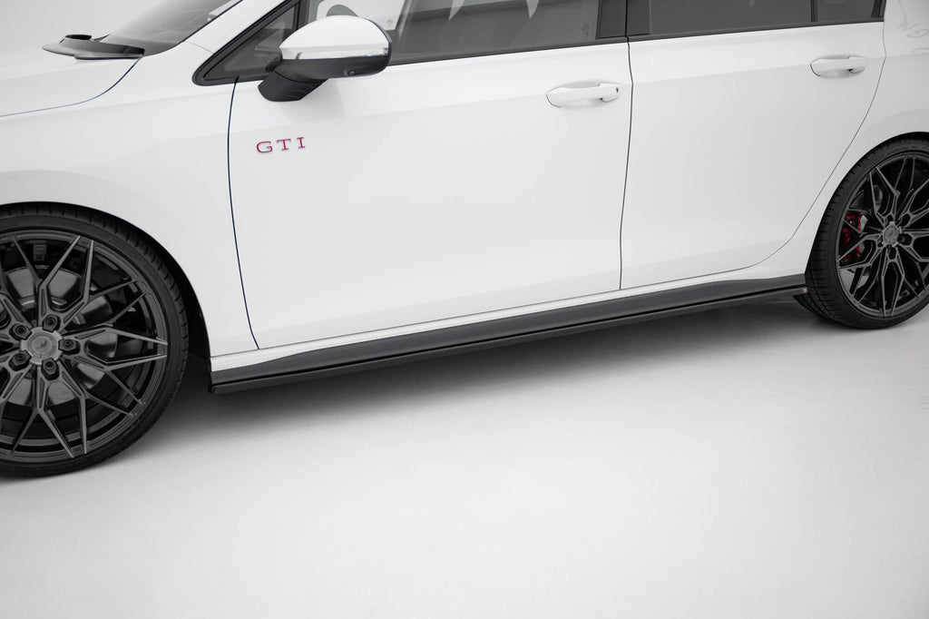 Maxton Design Difusores de taloneras laterales V.1 para Volkswagen Golf GTI / GTE / GTI Clubsport / GTD / R-Line Mk8 - imagen 1