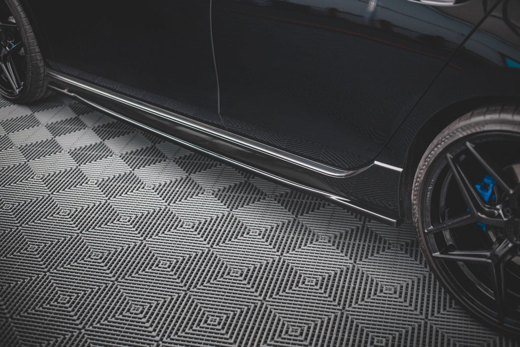 Maxton Design Difusores de taloneras laterales V.1 para Volkswagen Golf R Hatchback Mk8 - imagen 3