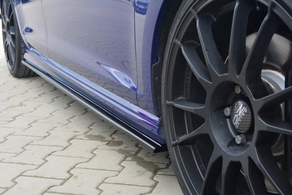 Maxton Design Difusores de taloneras laterales V.1 para Volkswagen Golf R / R-Line Mk7 - imagen 2