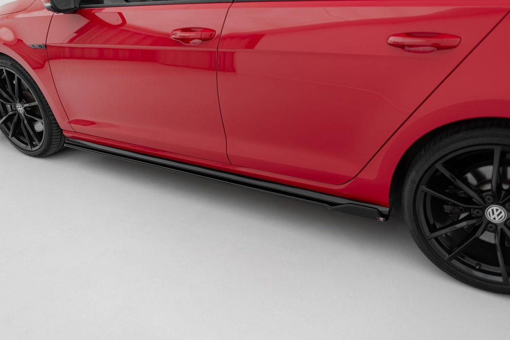 Maxton Design Difusores de taloneras laterales V.1 para Volkswagen Golf R / R-Line Mk7 Facelift - imagen 3
