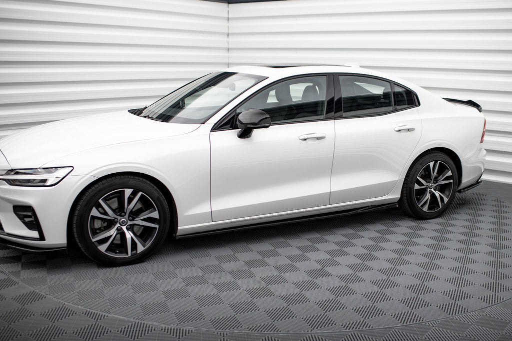 Maxton Design Difusores de taloneras laterales V.1 para Volvo S60/V60 R-Design Mk3 - imagen 3