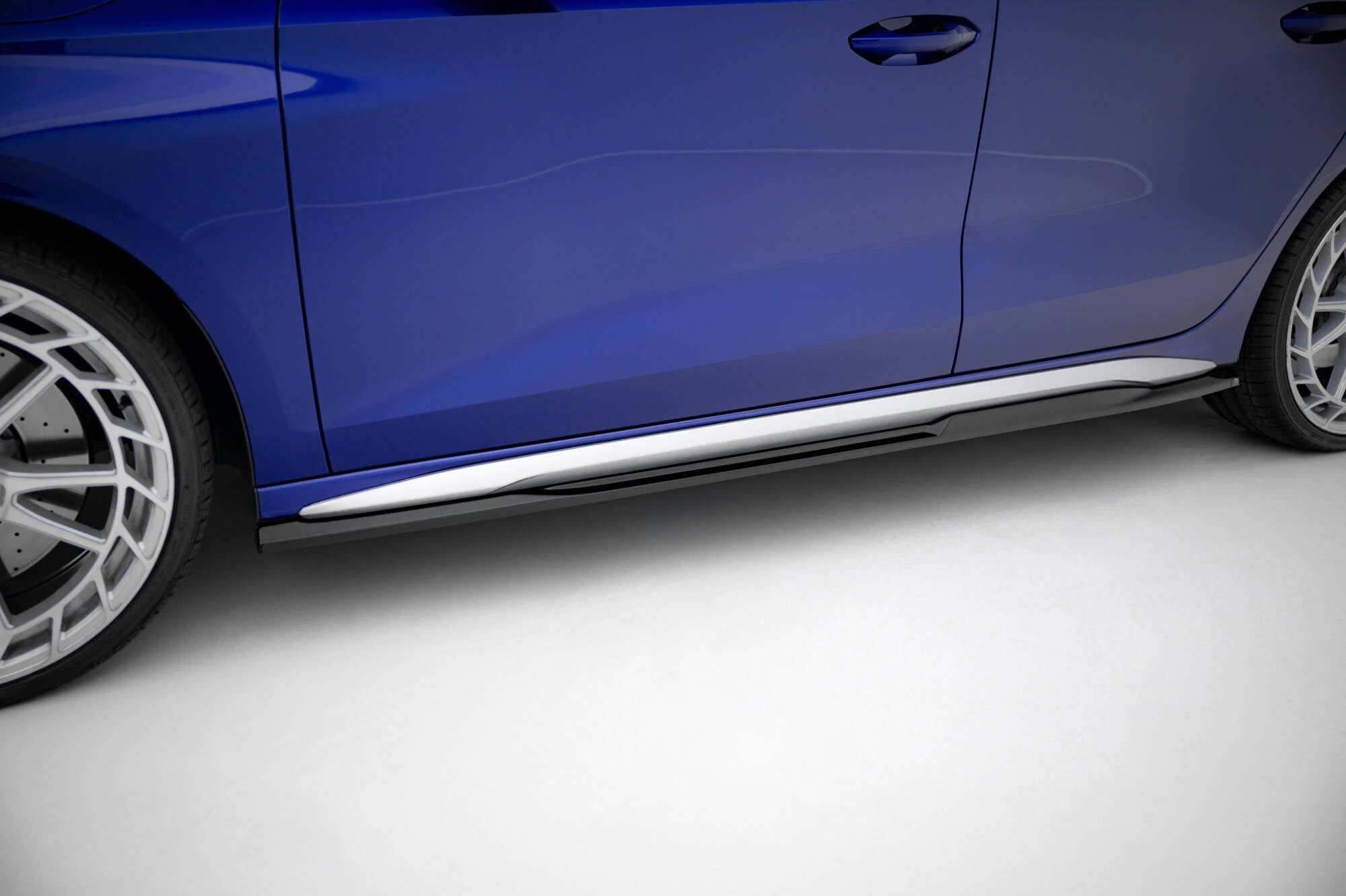 Maxton Design Difusores de taloneras laterales V.2 para Audi A3 S-Line Sedan / S3 Sedan 8Y / 8Y Facelift - imagen 1