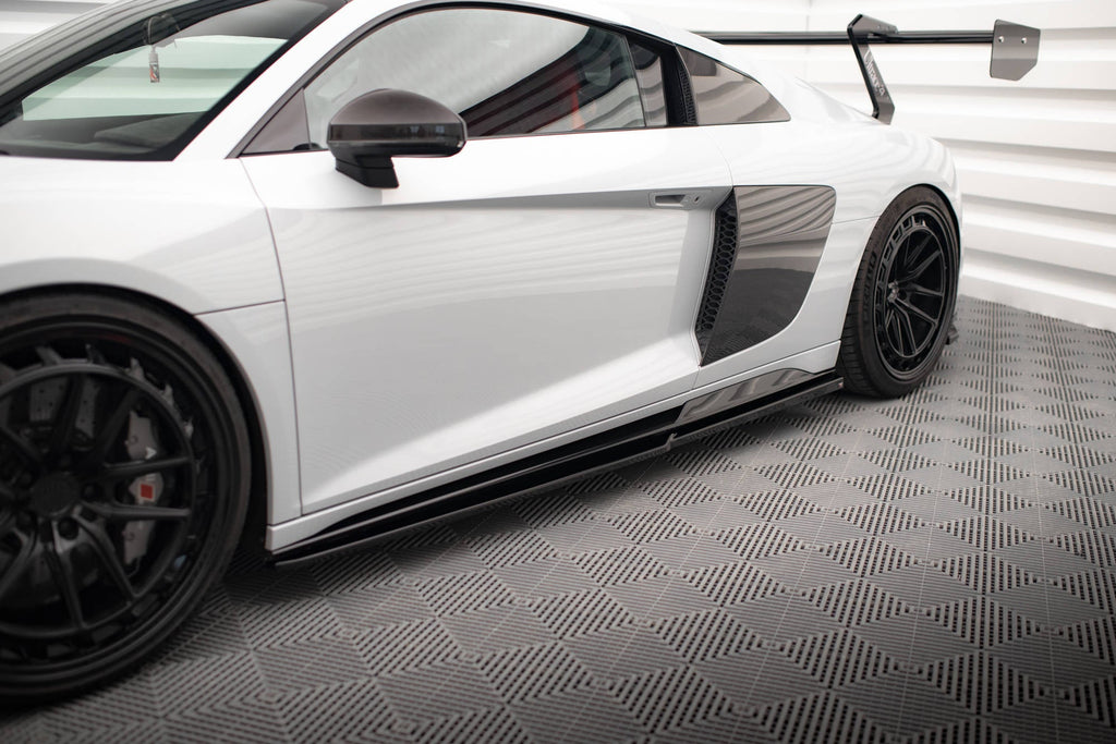 Maxton Design Difusores de taloneras laterales V.2 para Audi R8 Mk2 Facelift - imagen 1
