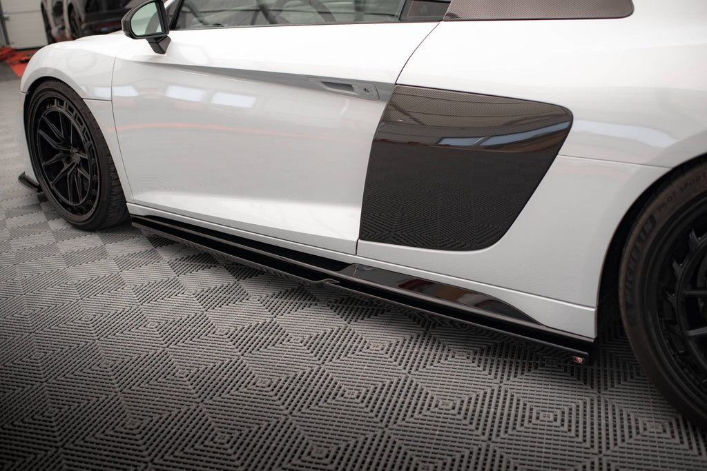 Maxton Design Difusores de taloneras laterales V.2 para Audi R8 Mk2 Facelift - imagen 3