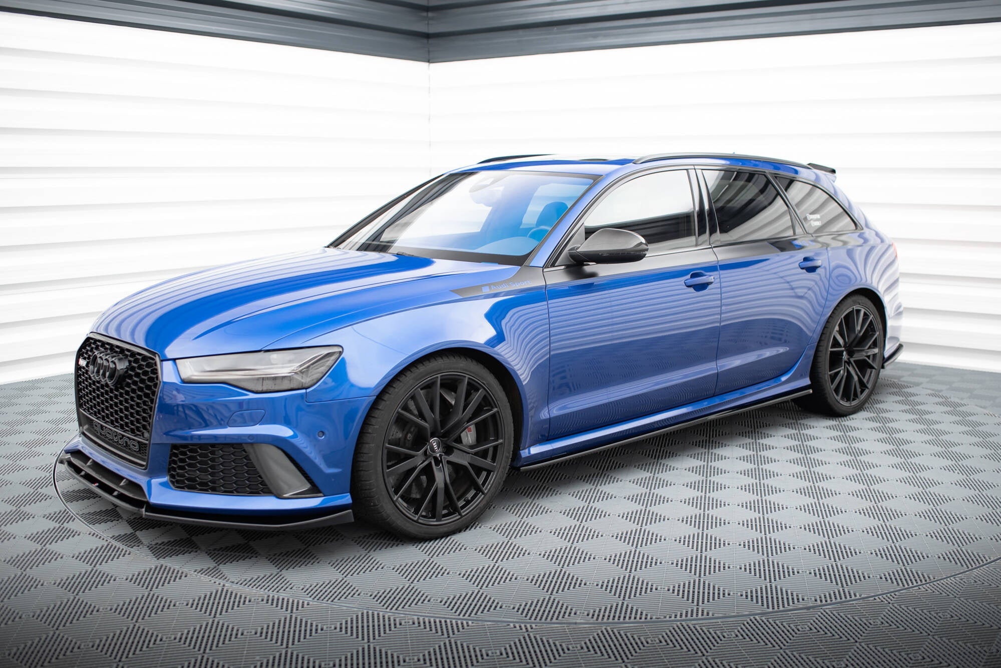 Maxton Design Difusores de taloneras laterales V.2 para Audi RS6 C7 / C7 Facelift - imagen 3