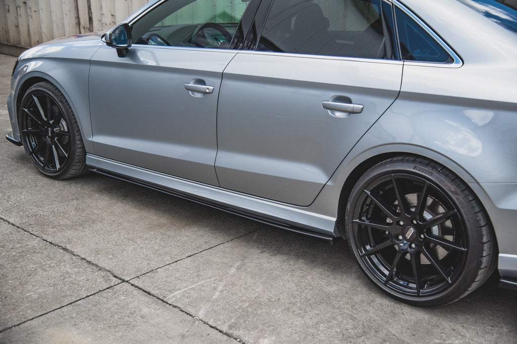 Maxton Design Difusores de taloneras laterales V.2 para Audi S3 / A3 S-Line Sedan 8V Facelift - imagen 4