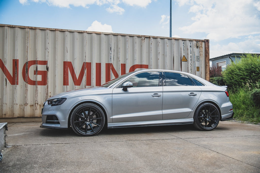 Maxton Design Difusores de taloneras laterales V.2 para Audi S3 / A3 S-Line Sedan 8V Facelift - imagen 5