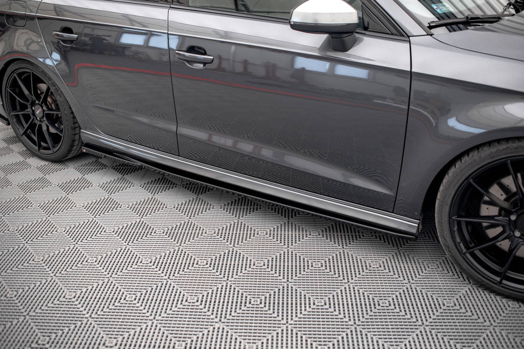 Maxton Design Difusores de taloneras laterales V.2 para Audi S3 / A3 S-Line Sportback 8V / 8V Facelift - imagen 3