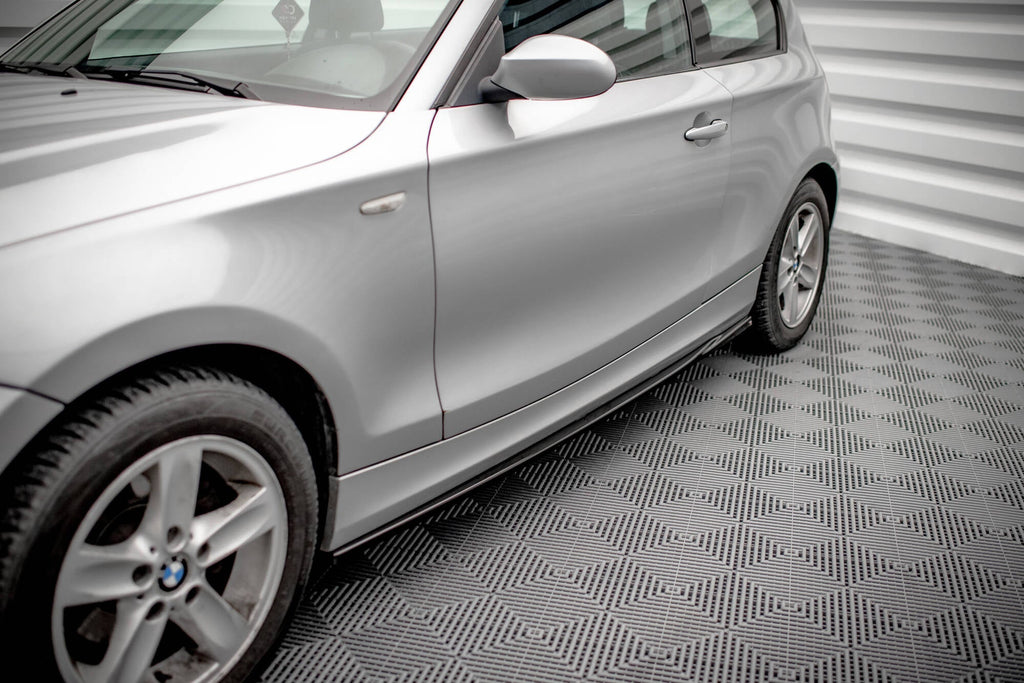 Maxton Design Difusores de taloneras laterales V.2 para BMW 1 E81 Facelift - imagen 1
