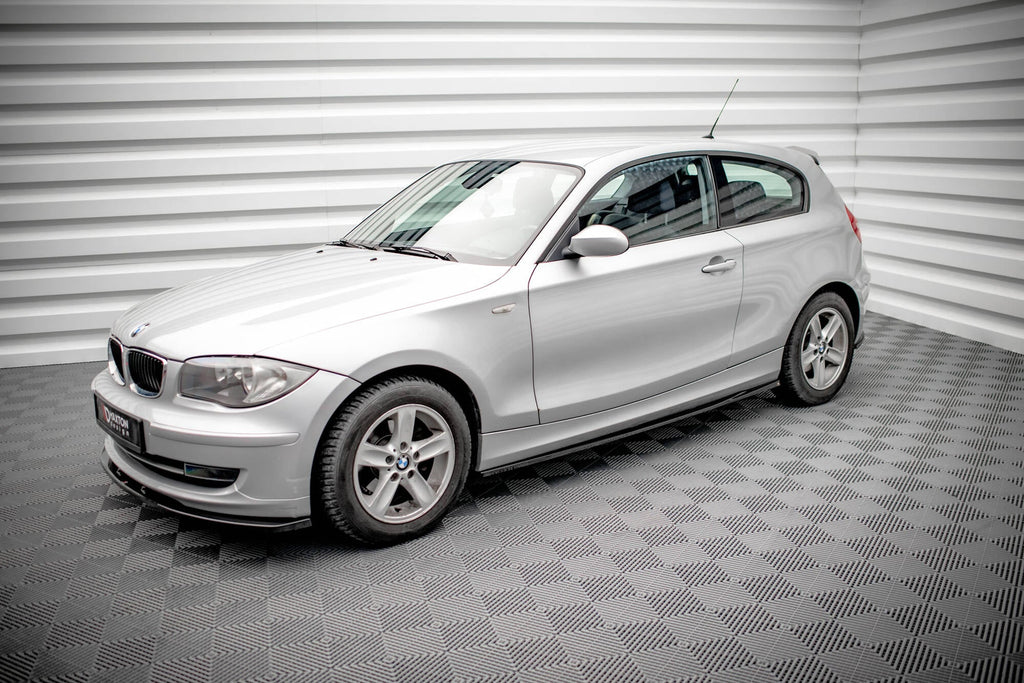Maxton Design Difusores de taloneras laterales V.2 para BMW 1 E81 Facelift - imagen 2