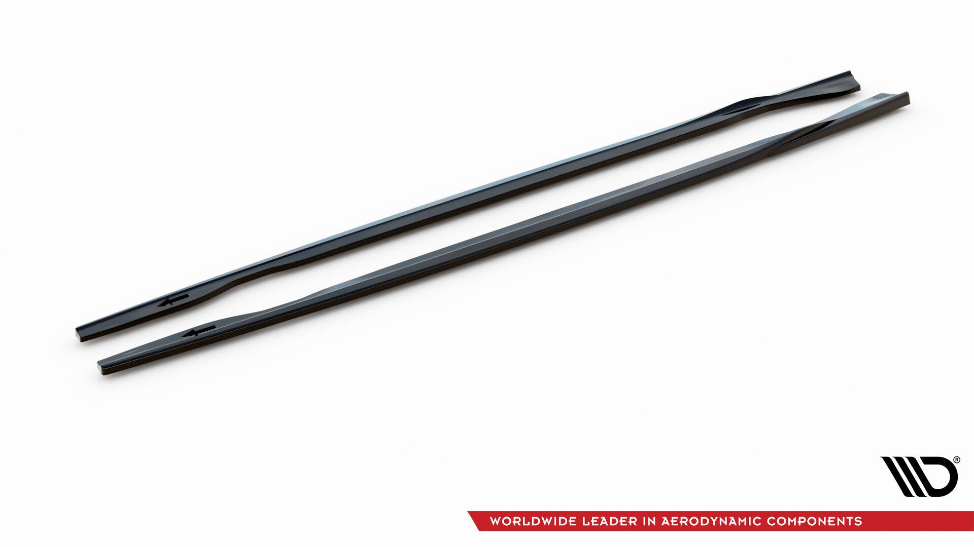 Maxton Design Difusores de taloneras laterales V.2 para BMW 1 E81 Facelift - imagen 4