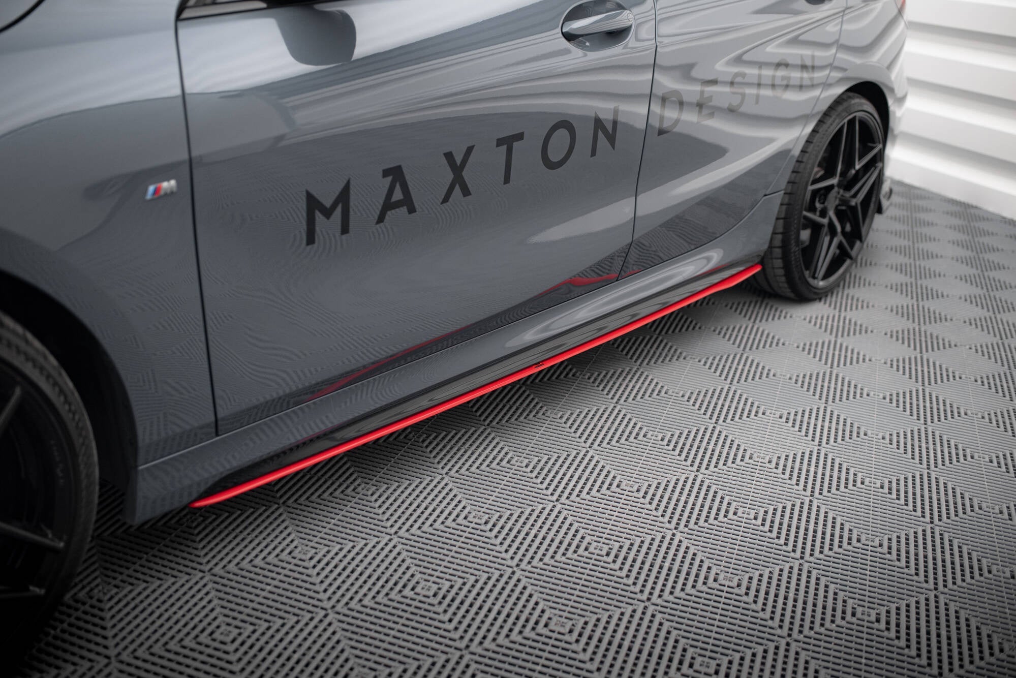 Maxton Design Difusores de taloneras laterales V.2 para BMW 1 M-Pack / M135i / 128ti - imagen 1