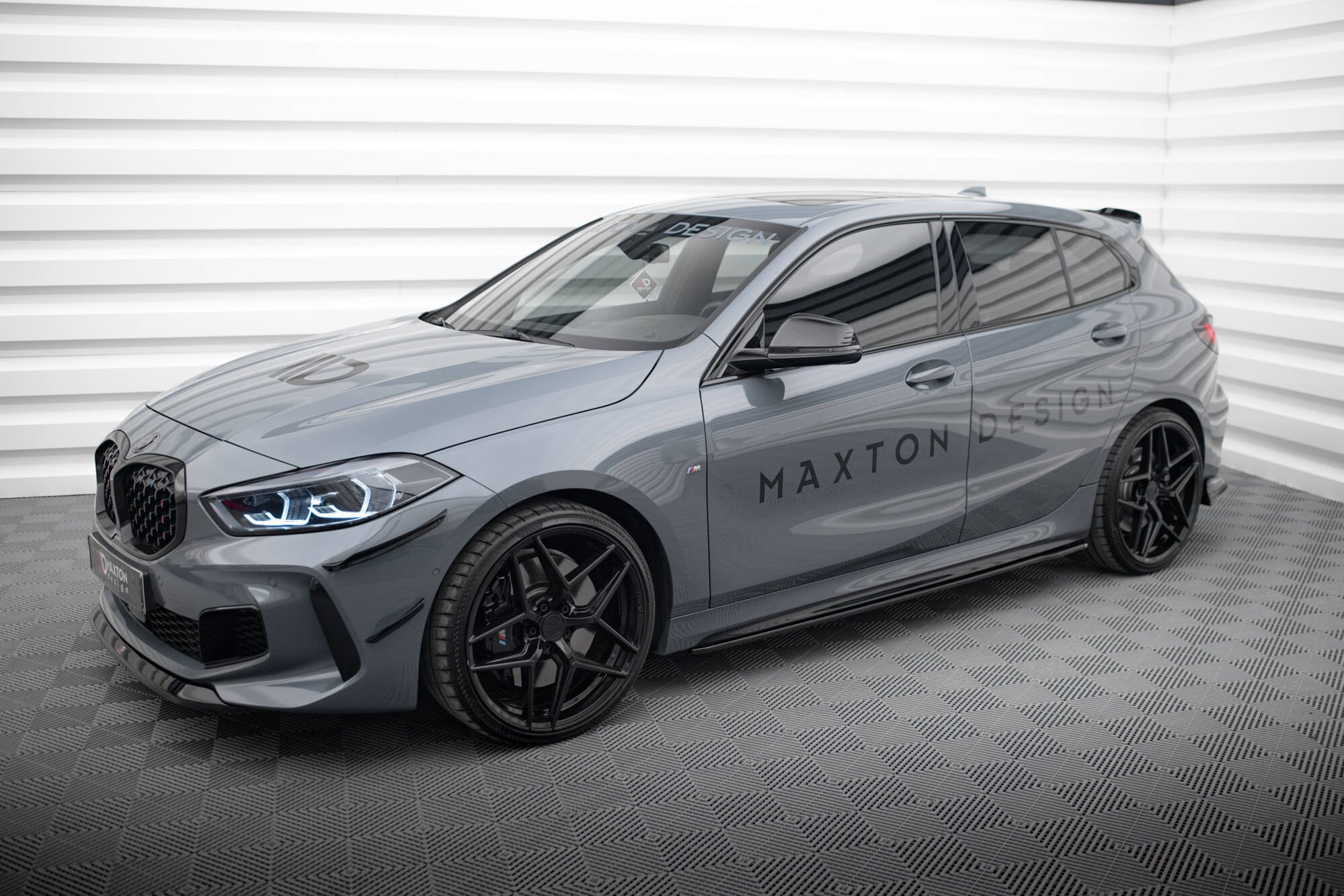 Maxton Design Difusores de taloneras laterales V.2 para BMW 1 M-Pack / M135i / 128ti - imagen 2