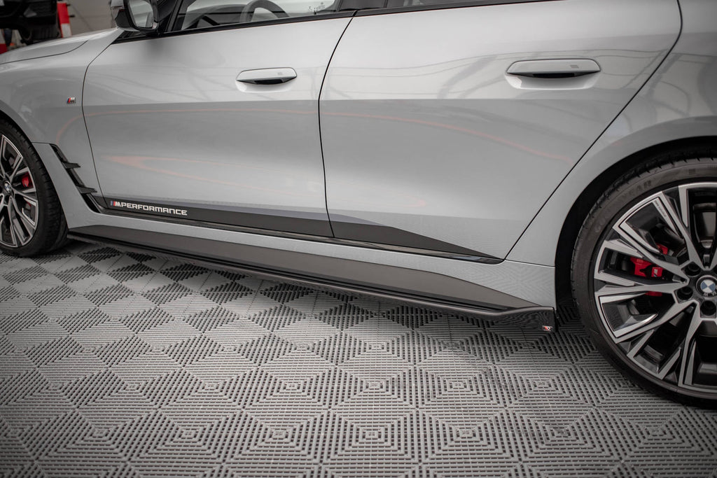 Maxton Design Difusores de taloneras laterales V.2 para BMW 4 Gran Coupe M-Pack / M440i G26 - imagen 2