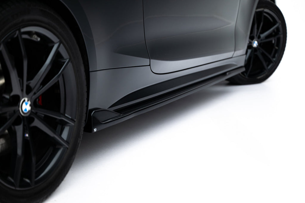 Maxton Design Difusores de taloneras laterales V.2 para BMW 4 M-Pack / M440i G22 / G23 / G22 Facelift / G23 Facelift - imagen 3