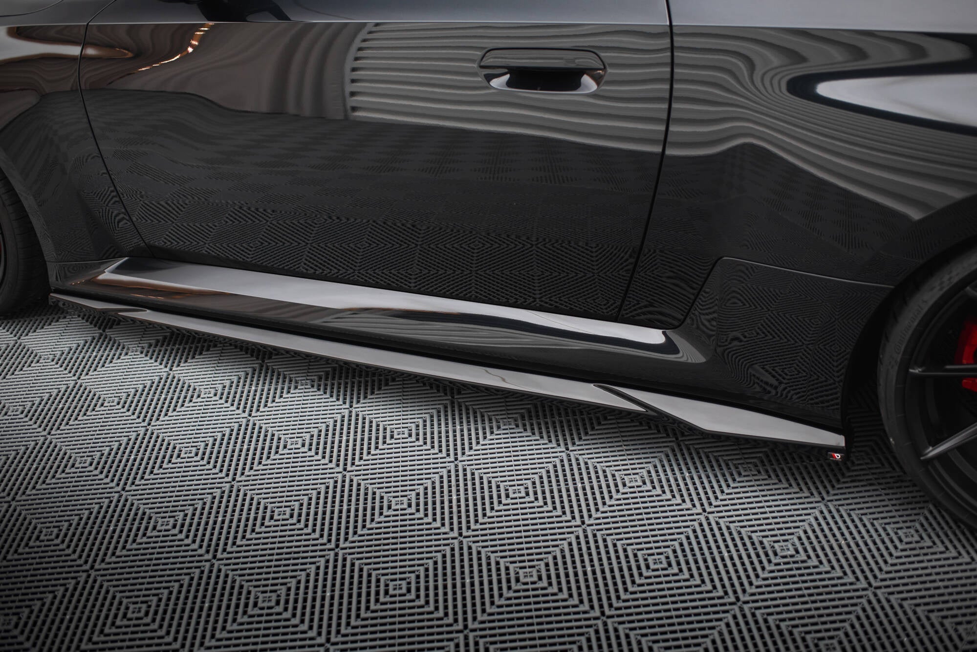 Maxton Design Difusores de taloneras laterales V.2 para BMW M2 G87 - imagen 3