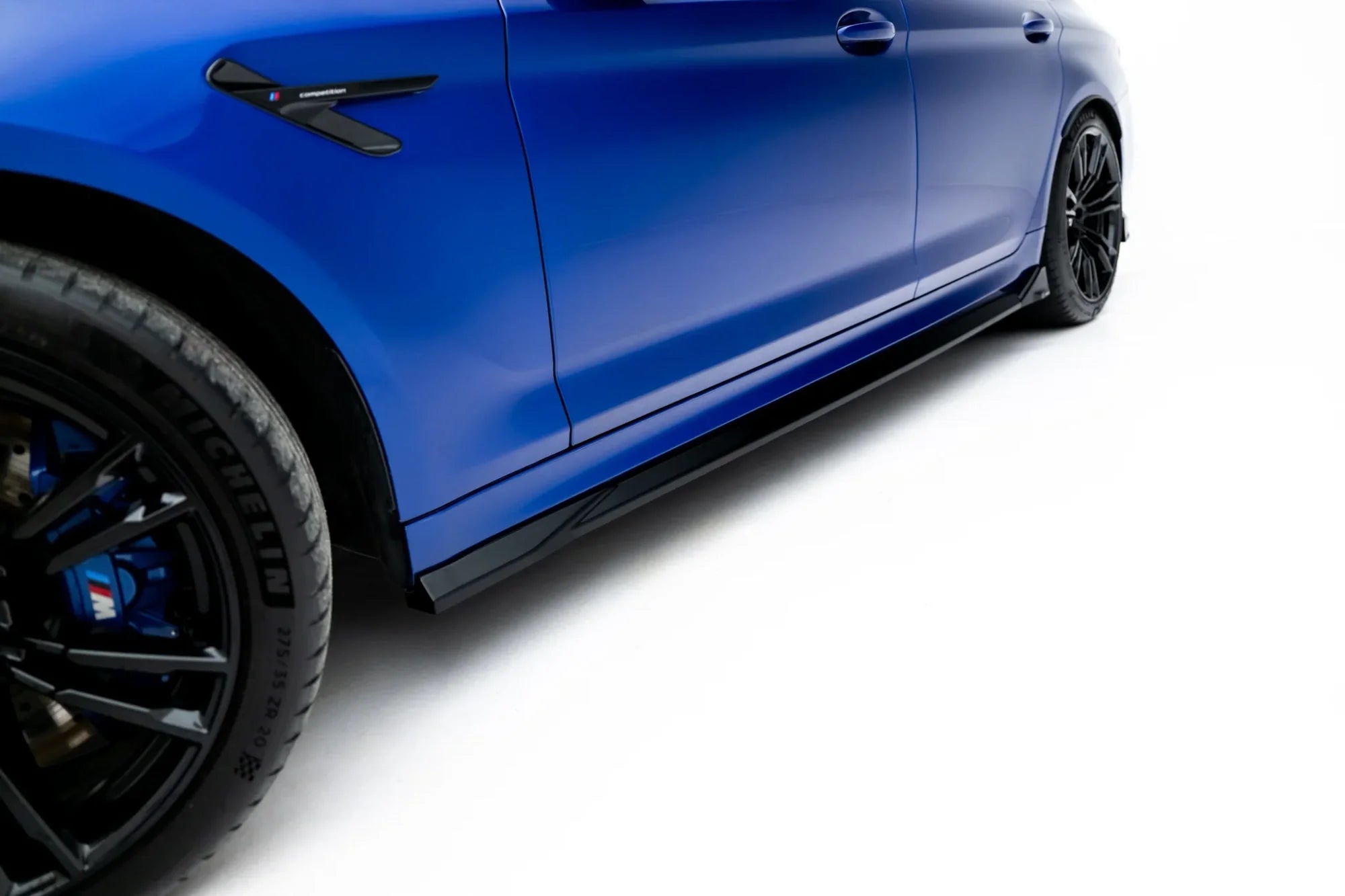 Maxton Design Difusores de taloneras laterales V.2 para BMW M5 F90 - imagen 4