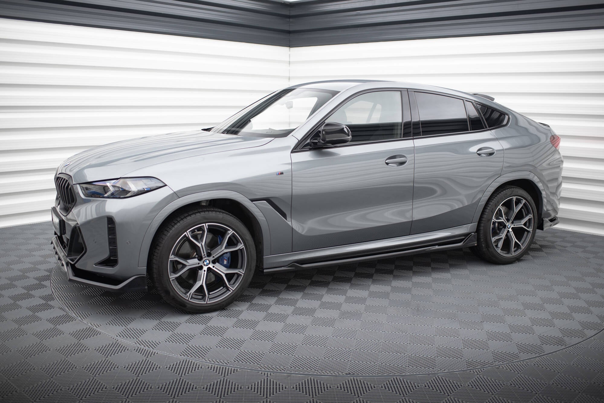 Maxton Design Difusores de taloneras laterales V.2 para BMW X6 M-Pack G06 Facelift - imagen 2