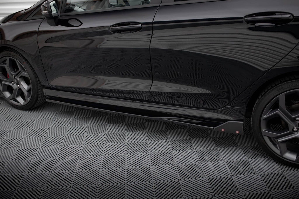 Maxton Design Difusores de taloneras laterales V.2 + Flaps para Ford Fiesta ST / ST-Line - imagen 3