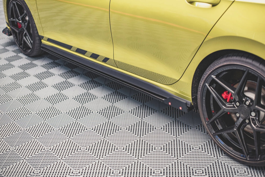 Maxton Design Difusores de taloneras laterales V.2 + Flaps para Volkswagen Golf GTI / GTE / GTI Clubsport / GTD / R-Line Mk8 - imagen 8