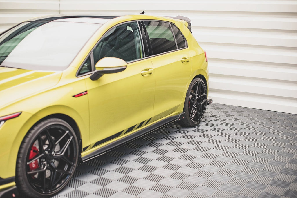 Maxton Design Difusores de taloneras laterales V.2 + Flaps para Volkswagen Golf GTI / GTE / GTI Clubsport / GTD / R-Line Mk8 - imagen 7