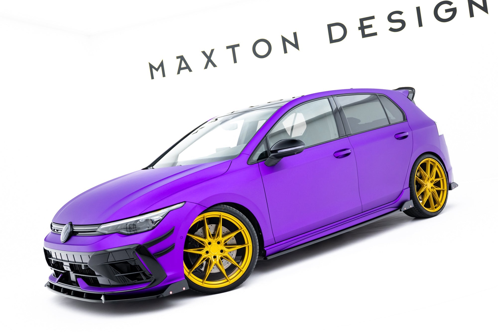 Maxton Design Difusores de taloneras laterales V.2 + Flaps para Volkswagen Golf R Hatchback Mk8 Facelift - imagen 4
