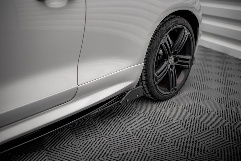 Maxton Design Difusores de taloneras laterales V.2 + Flaps para Volkswagen Scirocco R Mk3 - imagen 2