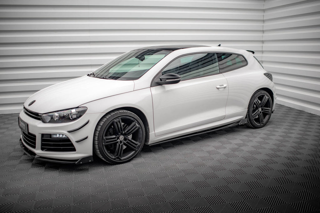 Maxton Design Difusores de taloneras laterales V.2 + Flaps para Volkswagen Scirocco R Mk3 - imagen 5