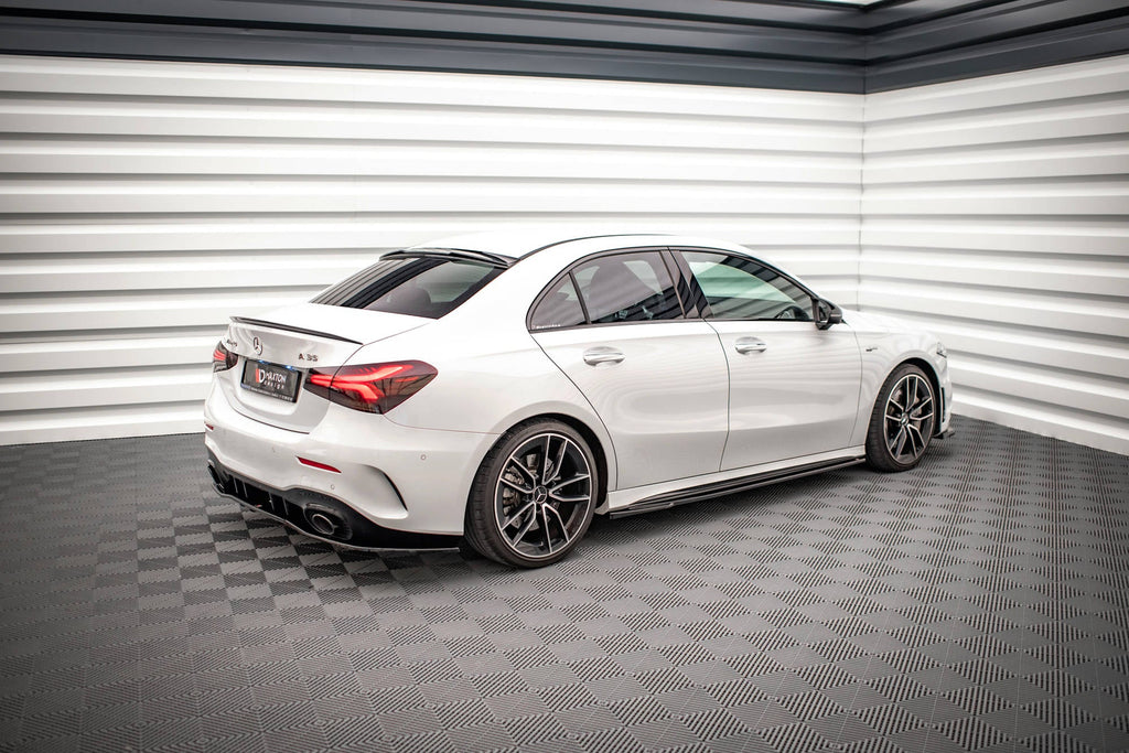 Maxton Design Difusores de taloneras laterales V.2 para Mercedes A35 AMG / AMG-Line W177 - imagen 2
