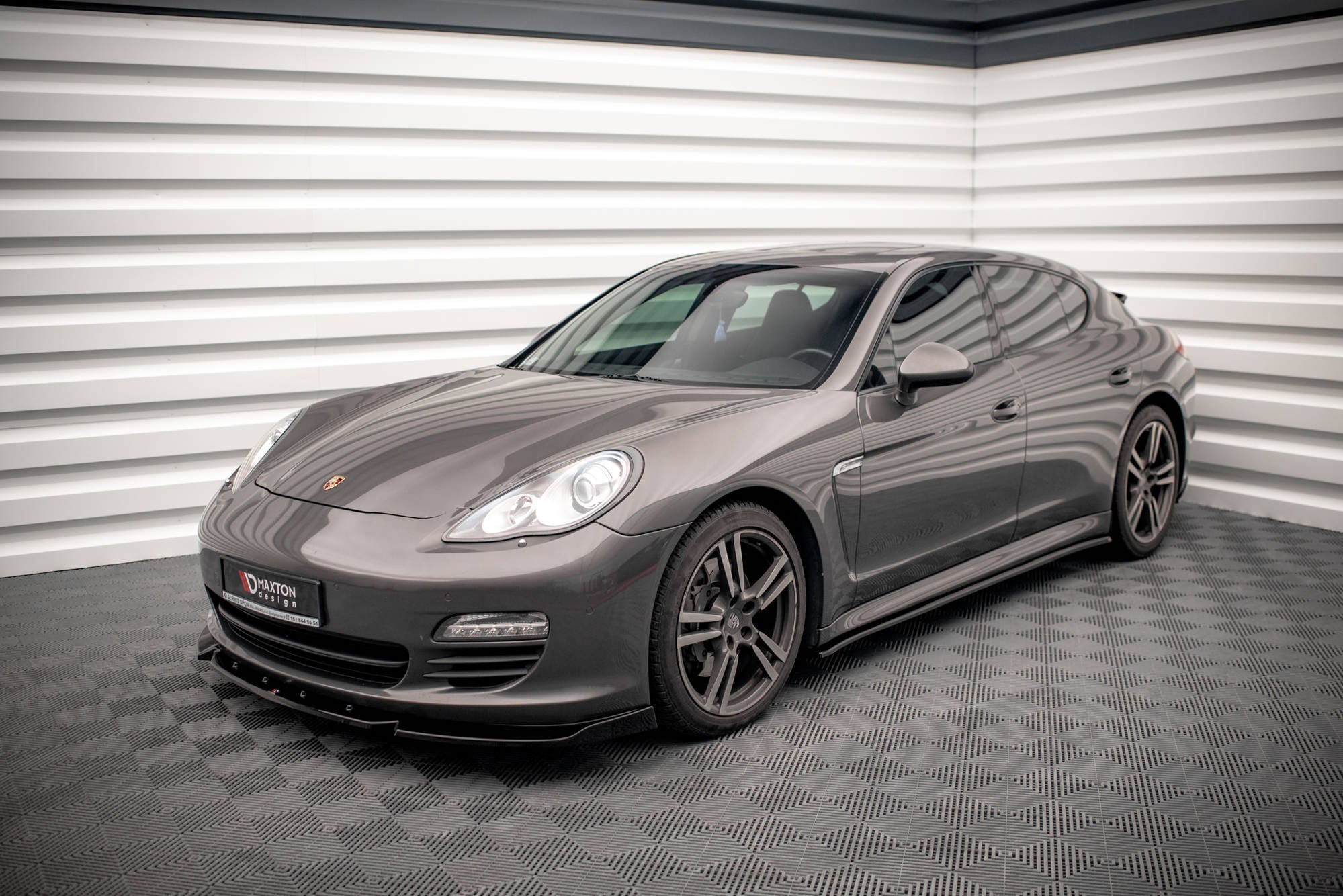 Maxton Design Difusores de taloneras laterales V.2 para Porsche Panamera / Panamera Diesel / Panamera Turbo 970 - imagen 3