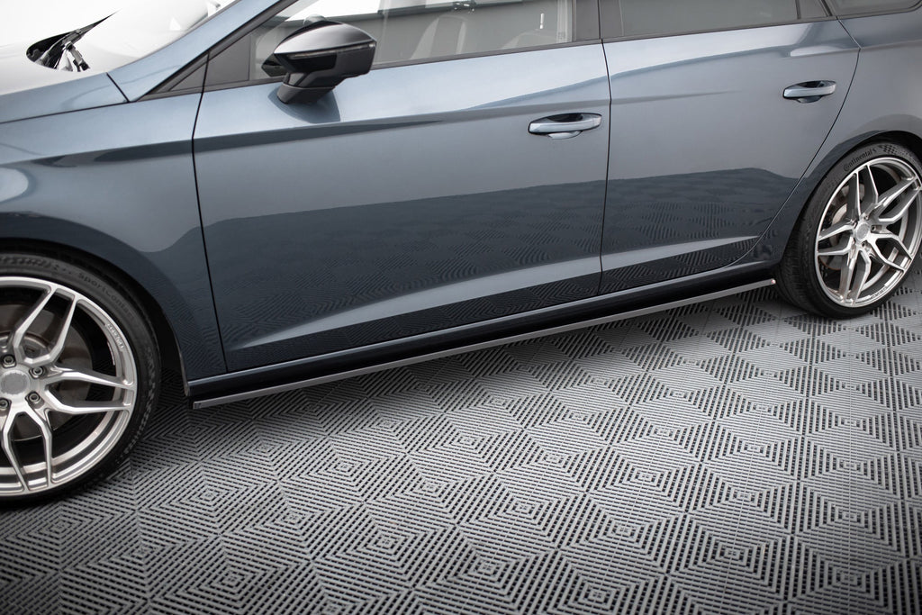Maxton Design Difusores de taloneras laterales V.2 para Seat Leon Mk3 Cupra/ FR Facelift - imagen 1