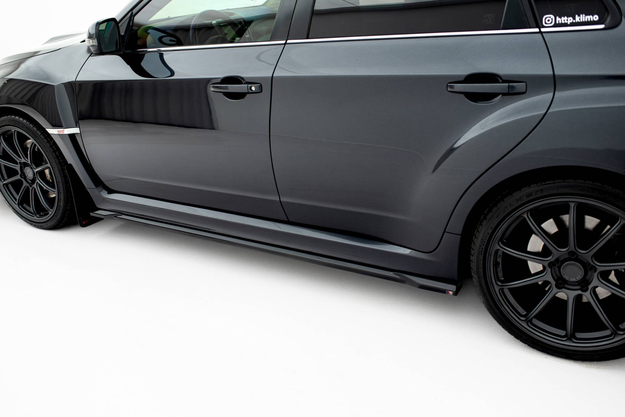 Maxton Design Difusores de taloneras laterales V.2 para Subaru Impreza WRX STI Mk3 Facelift - imagen 3