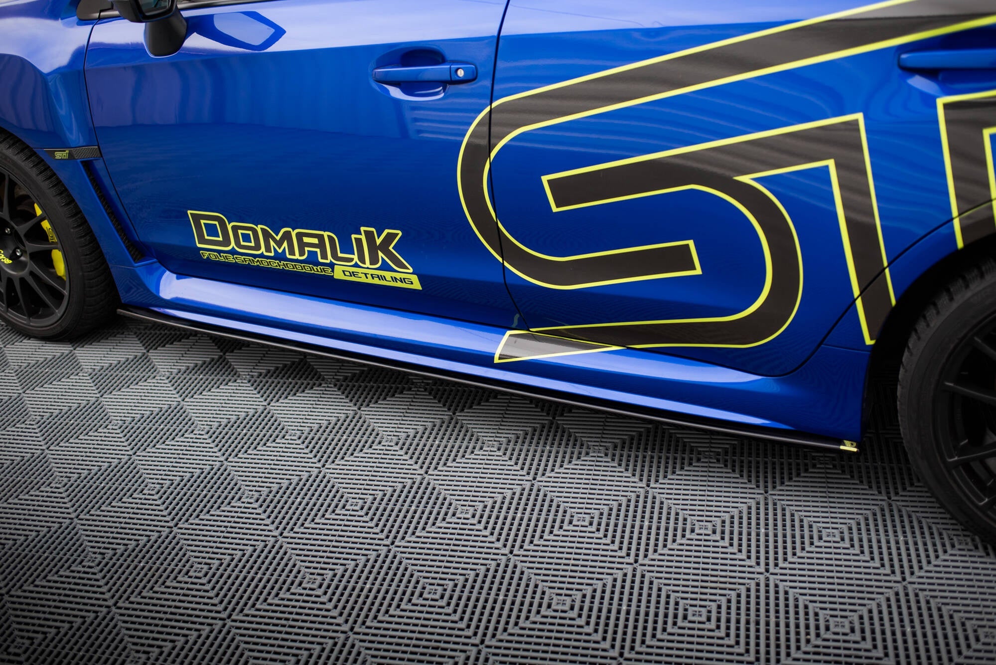 Maxton Design Difusores de taloneras laterales V.2 para Subaru WRX STI Mk1 - imagen 3