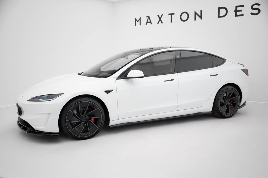 Maxton Design Difusores de taloneras laterales V.2 para Tesla Model 3 Performance Mk1 Facelift - imagen 3