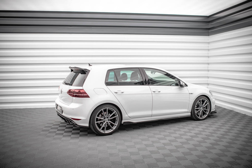 Maxton Design Difusores de taloneras laterales V.2 para Volkswagen Golf R / R-Line Mk7 - imagen 2