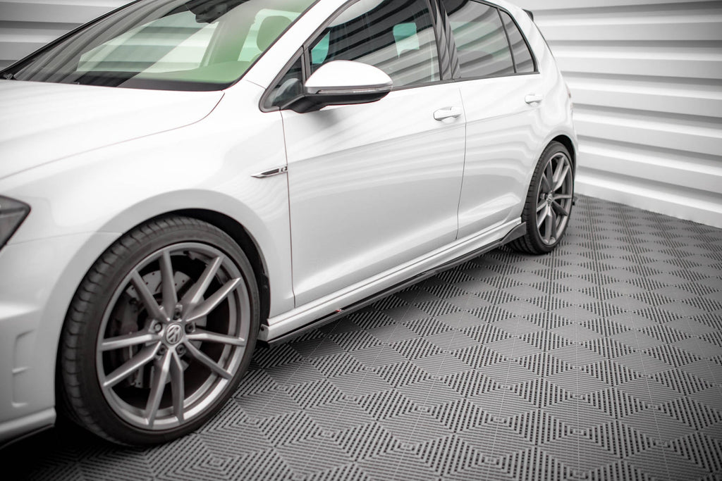 Maxton Design Difusores de taloneras laterales V.2 para Volkswagen Golf R / R-Line Mk7 - imagen 1