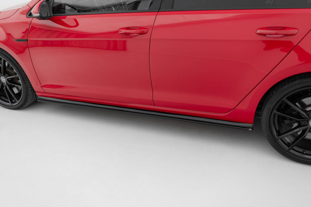 Maxton Design Difusores de taloneras laterales V.2 para Volkswagen Golf R / R-Line Mk7 Facelift - imagen 2