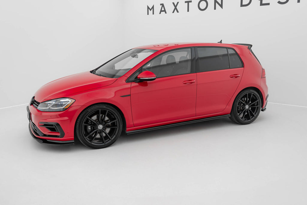 Maxton Design Difusores de taloneras laterales V.2 para Volkswagen Golf R / R-Line Mk7 Facelift - imagen 3