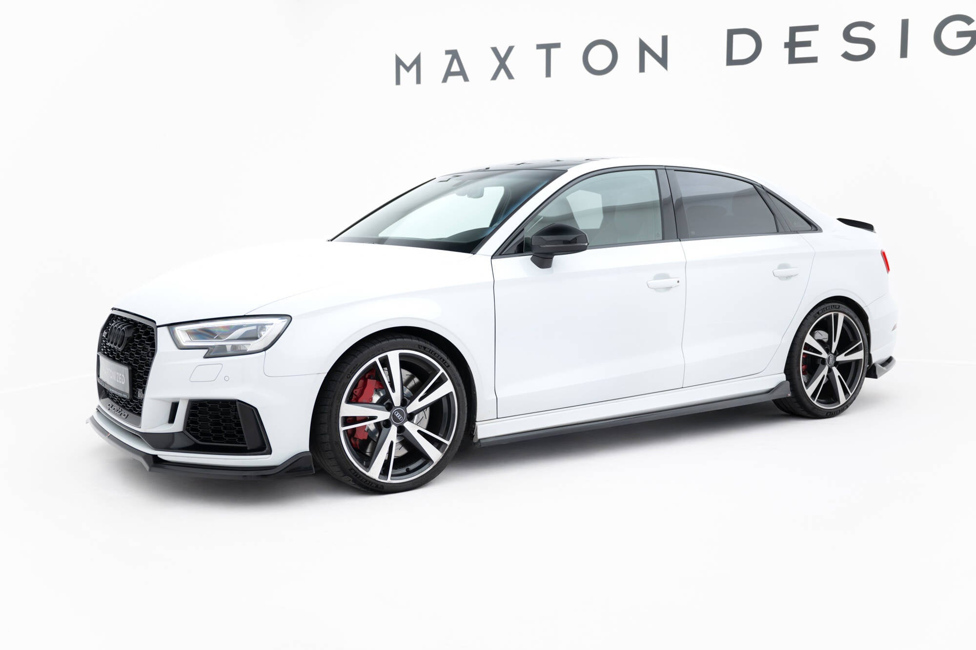 Maxton Design Difusores de taloneras laterales V.3 para Audi RS3 Sedan 8V Facelift - imagen 2
