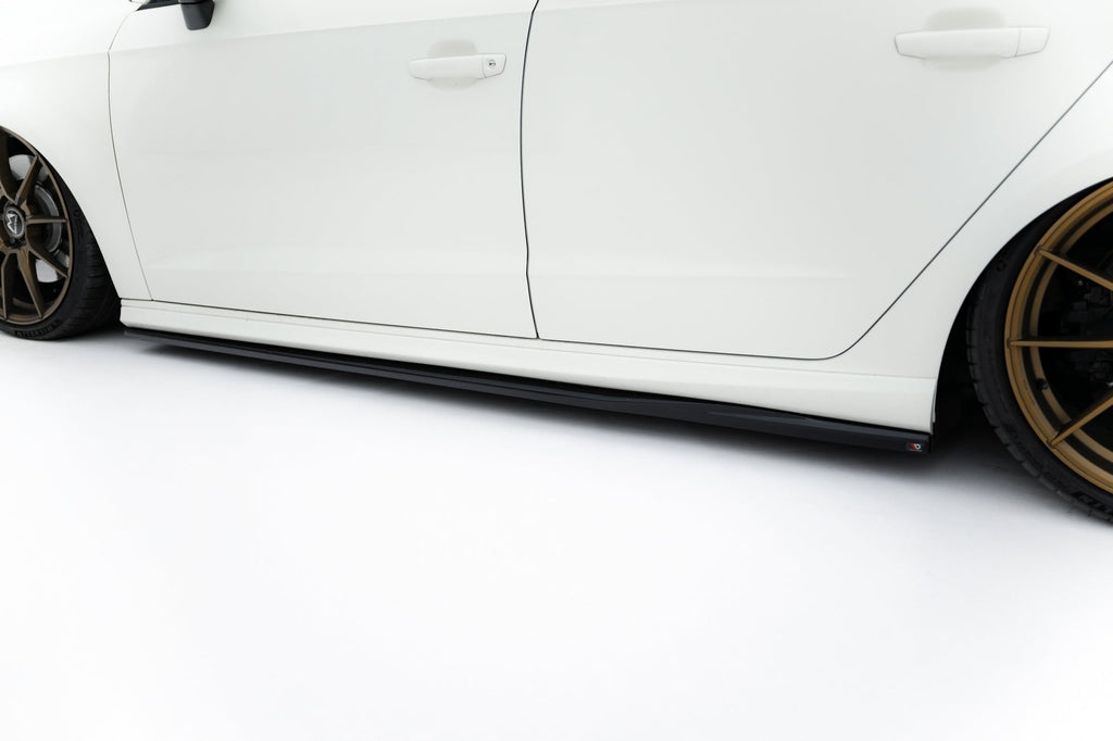 Maxton Design Difusores de taloneras laterales V.3 para Audi S3 / A3 S-Line Sportback 8V / 8V Facelift - imagen 3